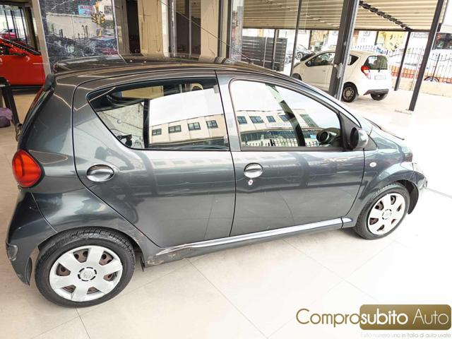 TOYOTA Aygo usata, con Servosterzo