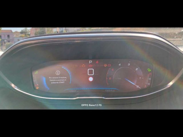 PEUGEOT 3008 usata, con Sistema di navigazione