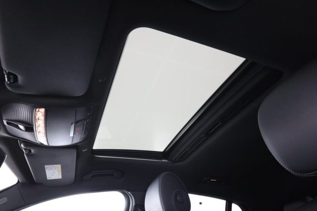 MERCEDES-BENZ GLC 220 usata 15