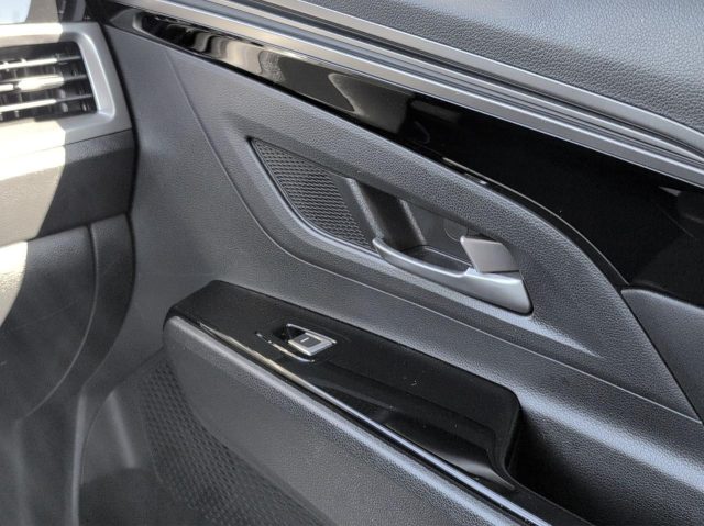 SSANGYONG Korando usata, con Controllo elettronico della corsia