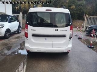 DACIA Dokker usata, con Alzacristalli elettrici