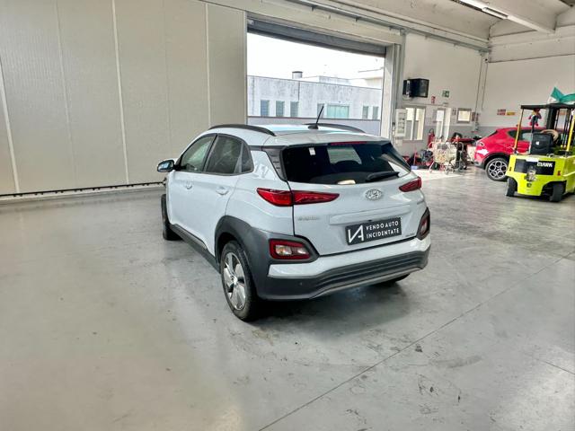 HYUNDAI Kona usata, con Alzacristalli elettrici