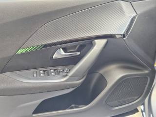 PEUGEOT 2008 usata, con Fari LED