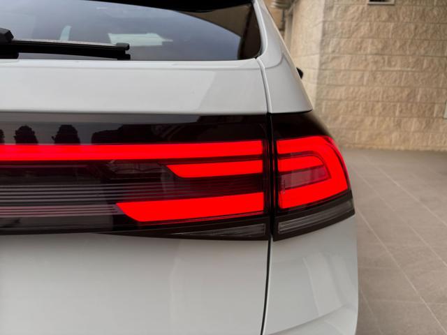 VOLKSWAGEN Taigo usata, con Sensore di luce