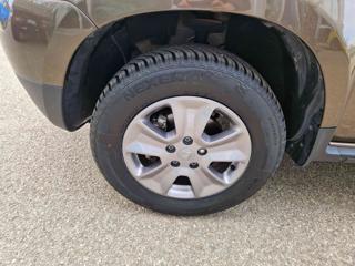 DACIA Duster usata, con Volante in pelle