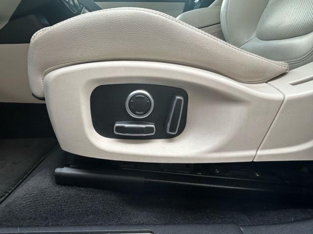 JAGUAR E-Pace usata, con Interni in pelle