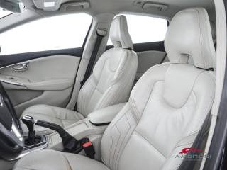 VOLVO V40 Cross Country usata 8