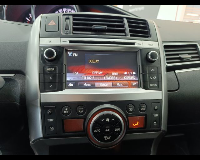 TOYOTA Verso usata, con ESP