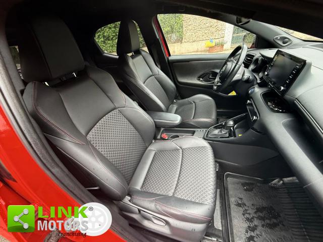 TOYOTA Yaris usata, con Airbag testa