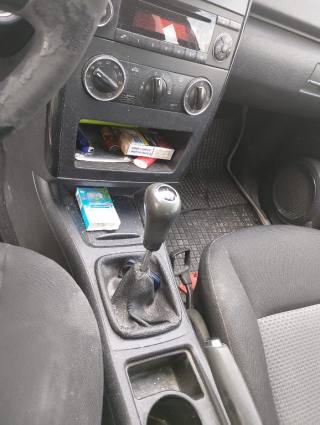 MERCEDES-BENZ A 180 usata, con Climatizzatore