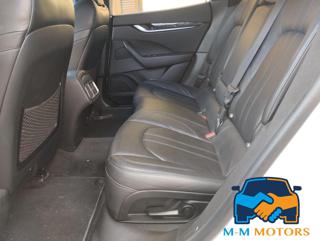 MASERATI Levante usata, con Fendinebbia