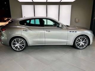 MASERATI Levante usata, con Controllo trazione