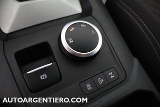 VOLKSWAGEN Amarok usata, con Park Distance Control
