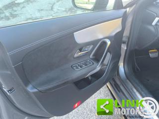 MERCEDES-BENZ CLA 200 usata, con Sistema di navigazione