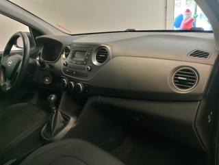 HYUNDAI i10 usata 27