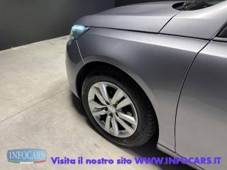 PEUGEOT 308 usata, con USB