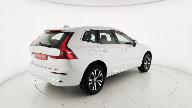 VOLVO XC60 usata, con Volante in pelle