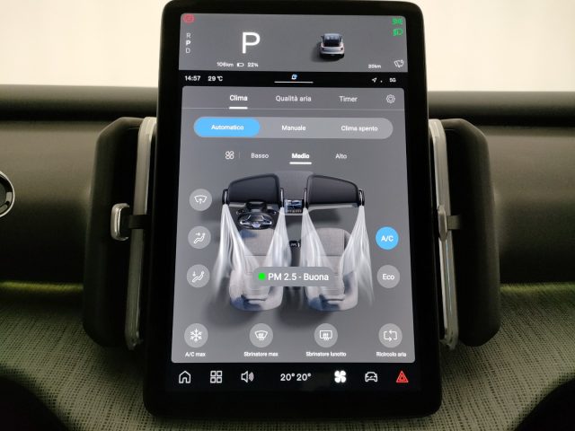 VOLVO EX30 usata, con Touch screen