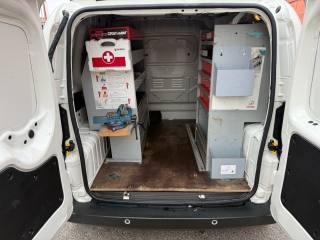 FIAT Fiorino usata, con USB