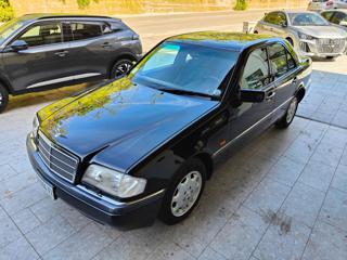 MERCEDES-BENZ C 180 usata, con Boardcomputer