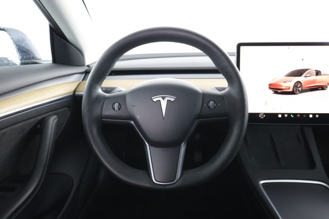TESLA Model 3 usata 5