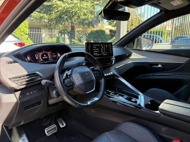 PEUGEOT 5008 usata, con Autoradio