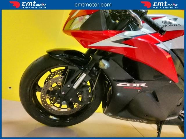 HONDA CBR 600 RR usata 7