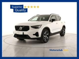 VOLVO XC40 B3 automatico Plus Dark
