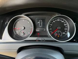 VOLKSWAGEN Golf usata, con Frenata d