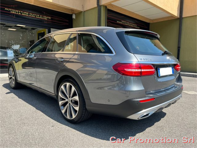 MERCEDES-BENZ E 220 usata, con Airbag Passeggero