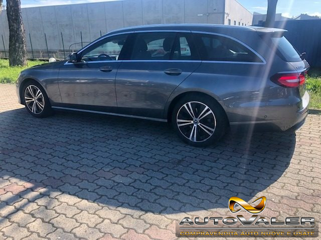MERCEDES-BENZ E 200 usata, con Airbag laterali