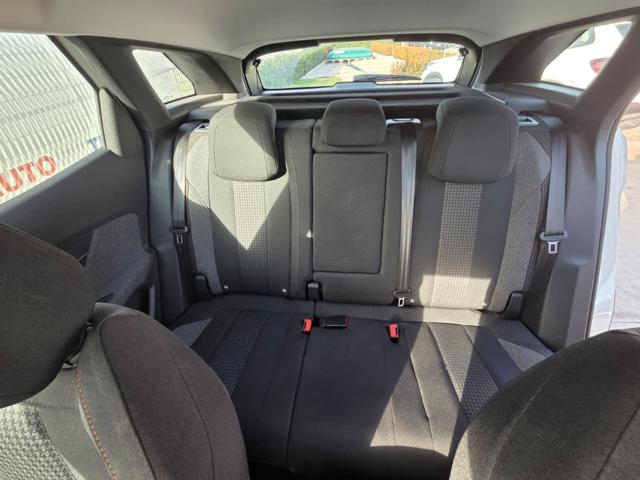 PEUGEOT 3008 usata, con Park Distance Control