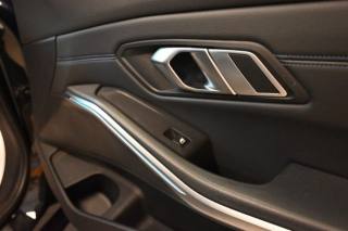 BMW 330 usata 56