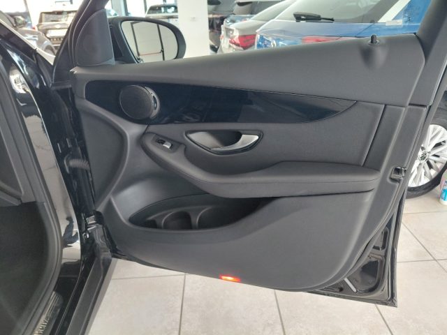 MERCEDES-BENZ GLC 300 usata, con USB