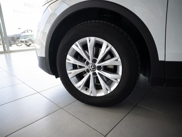 VOLKSWAGEN Tiguan usata, con Bracciolo