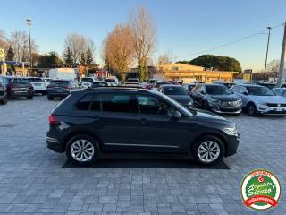 VOLKSWAGEN Tiguan usata, con Climatizzatore
