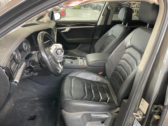 VOLKSWAGEN Touareg usata, con Cruise Control