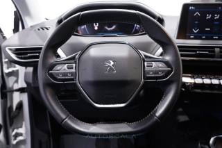PEUGEOT 3008 usata, con Fari LED