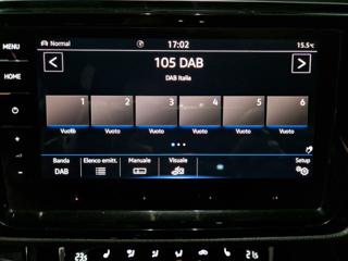 VOLKSWAGEN Touran usata, con Autoradio digitale