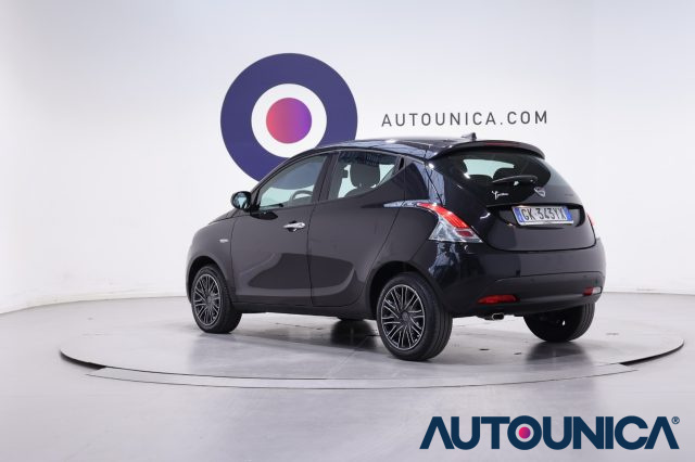 LANCIA Ypsilon usata, con Fari LED