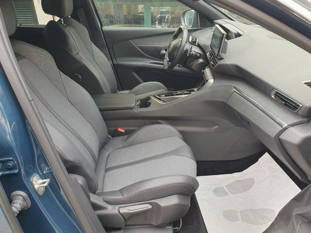 PEUGEOT 5008 usata, con Controllo automatico clima
