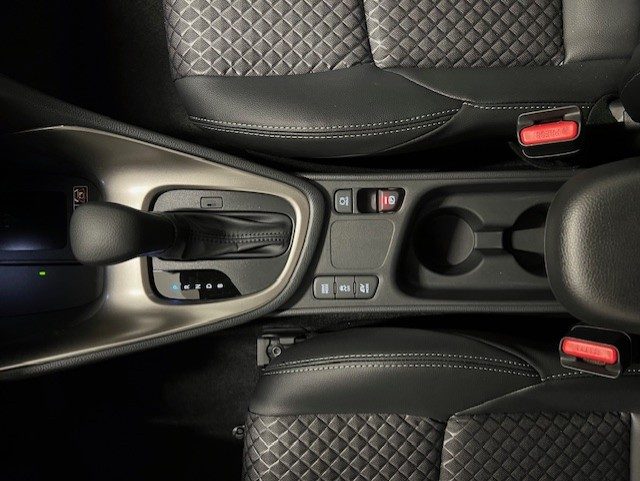 MAZDA 2 usata, con Cruise Control