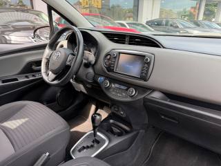 TOYOTA Yaris usata, con Sedile posteriore sdoppiato