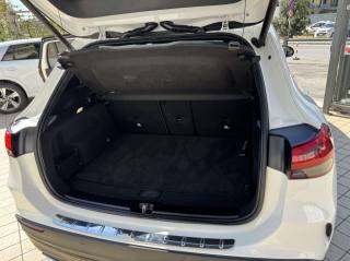 MERCEDES-BENZ GLA 200 usata, con Tettuccio apribile