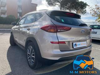 HYUNDAI Tucson usata, con Autoradio
