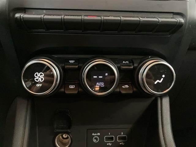 RENAULT Captur usata, con Sensori di parcheggio posteriori