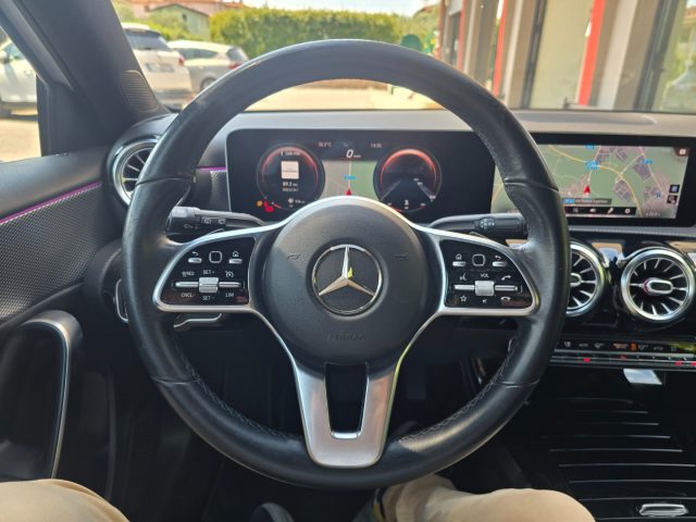 MERCEDES-BENZ A 200 usata, con Autoradio digitale