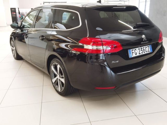 PEUGEOT 308 usata, con Cruise Control