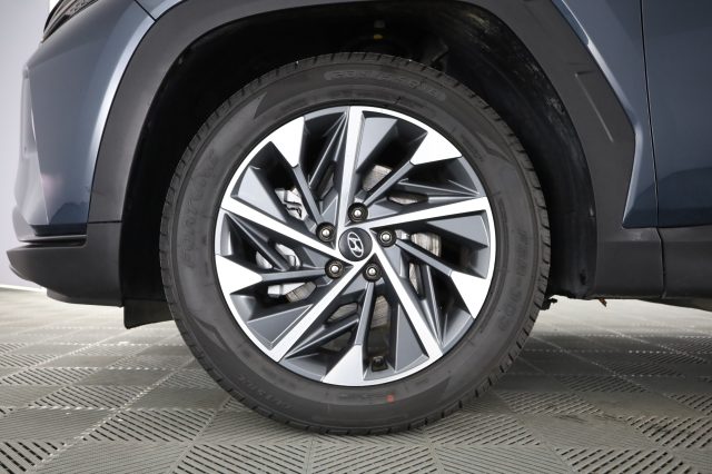 HYUNDAI Tucson usata 8