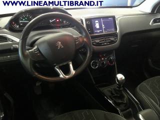 PEUGEOT 2008 usata, con Volante in pelle